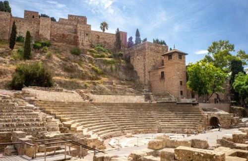 Luxurious South-facing 2 BDR Penthouse Vanian Gardens Estepona with Seaview - Gaya Alegia I - Photo 47