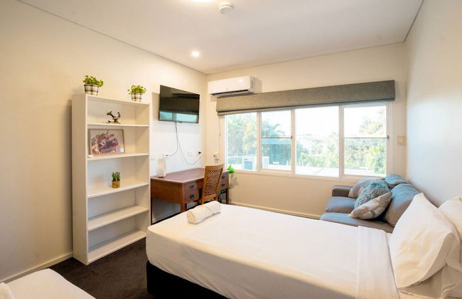 Zenhouse Retreat 5BR Homey Haven Pool Office - Foto 54