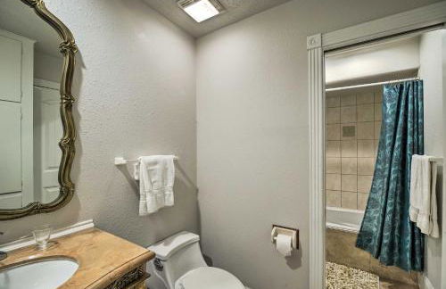 Spacious Seabrook Home with Patio 1 Mi to Beach! - Foto 34