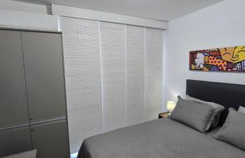 SUPER FLAT 180 graus em Angra dos Reis , Frente Mar na Marina Piratas com estacionamento - Foto 71