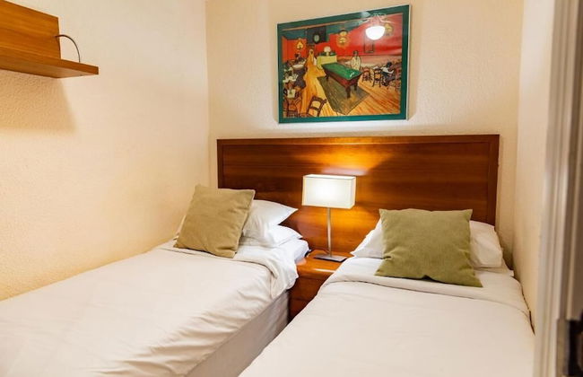 Ramada Hotel & Suites by Wyndham Costa del Sol - Photo 25