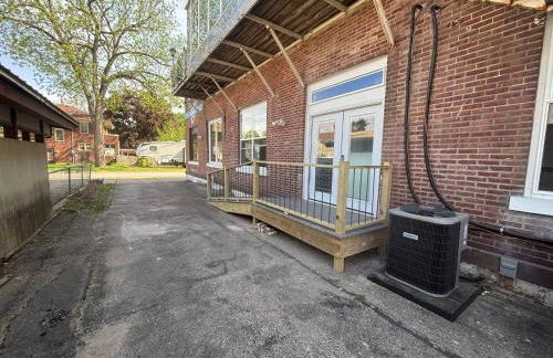 Suite A 2 BR w/ Bridge St. view - Foto 46