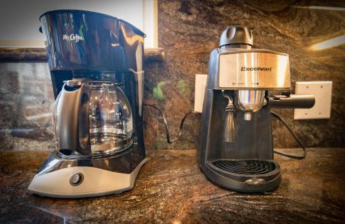 Steps to Beach and Amazing Ocean Views - Miramar Home - Foto 31