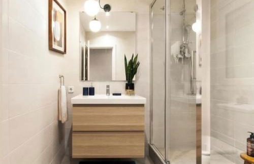 Oasis Sagrada Familia - Foto 22