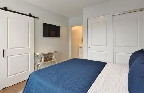 Fun Cozy Apts - 1 25 Mile Walk to TIAA Bnk Fld - Foto 9