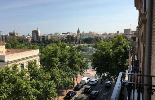 Travel Habitat Jardines Rio Turia. - Foto 13