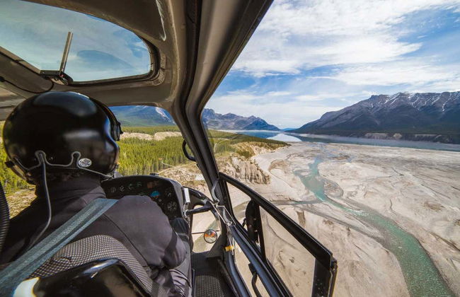 Giro in elicottero sulle Montagne Rocciose - Foto 1