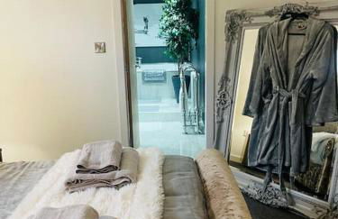 Secret Cabin Getaway - Photo 6