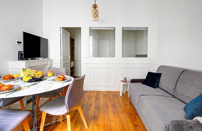 Cozy 1BR Apartment Near Notre Dame - Foto 16