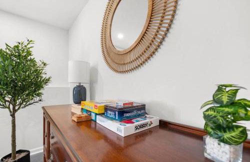 Outdoor Projector, Arcade, Fire Pit, 2 Car Garage, 2 Living Rooms - Foto 18