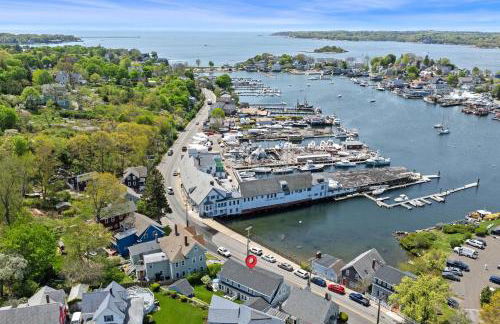 3BR Harborside Home|Gloucester+Rockport|Ocean View - Photo 33