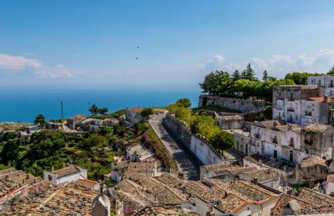 Casa MaLù 15 Cin I T 0 7 1 0 3 3 B 4 0 0 0 8 8 3 3 2 - Photo 1