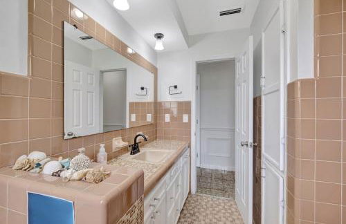 Magnificent Pool House in the Heart of Tampa - Sleeps 10 - Foto 48