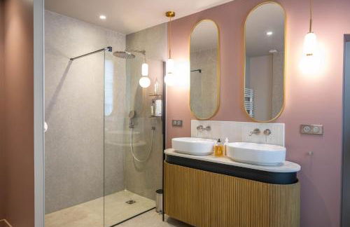 Historic 18th-Century Mansion - 3 BR - Bayeux - Garden & Museums Nearby - Photo 17