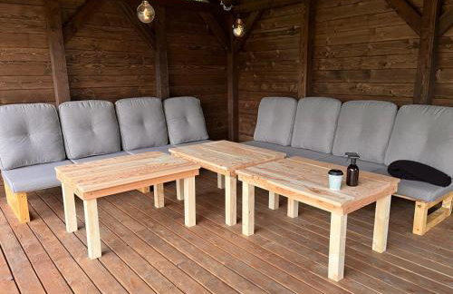 Leszczynowy domek nad jeziorem - Foto 24