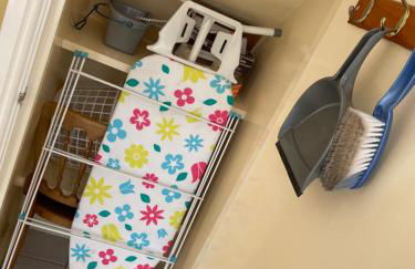 Rain Hill Cottage - Sleeps 4 Parking & Pets Ok - Foto 20