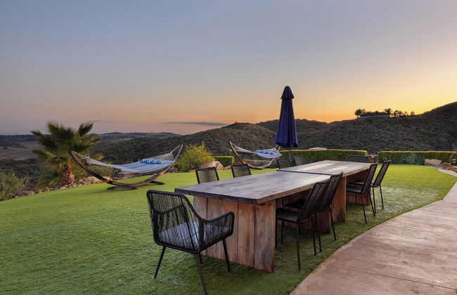 Colina by Avantstay Secluded Mountain Top Oasis w/ Pool, Hot Tub & Putting Green! - Foto 3