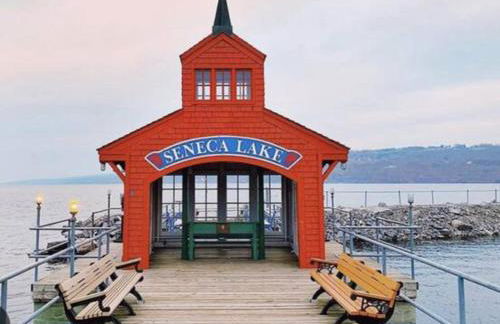 Walk To Parks, Dining & Lake! Game Room! Hot Tub! - Foto 4