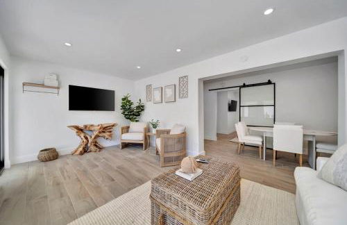 Waterfront Unit #3 20 Min Walk to Beach and Shops - Foto 1