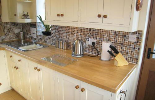 Measure Cottage - Sleeps up to 5 - Henley in Arden - HOT TUB - Foto 36