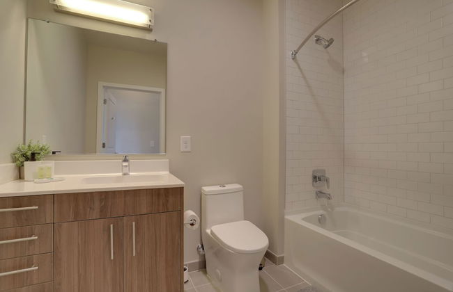 Comfortable & Amazing Apt in Alexandria - Photo 17