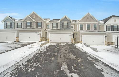 We Are "Atherton Street" ~ PSU ~ State College - Three-Bedroom House - Foto 3