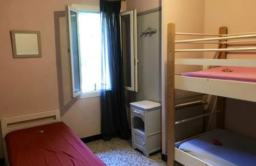 Maison charmante à Orgnac-l'Aven avec piscine partagée. - Photo 40