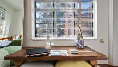 1BR Near UofA, Work Desk, Gem Show Friendly - Foto 3