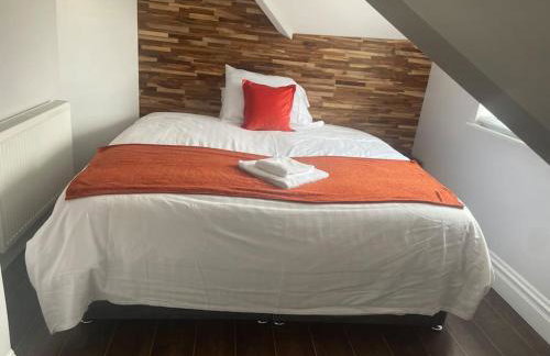 Luxury house with pool and hot tub - sleeps 16 - Foto 42