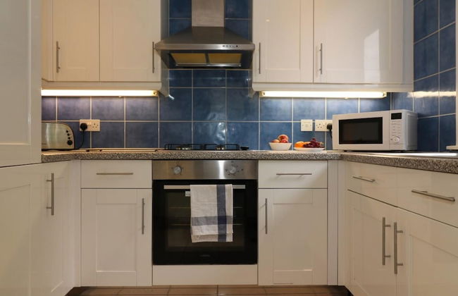 Shawburn House Hamilton - Photo 4