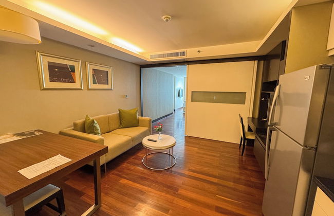 The Narathiwas Hotel & Residence Sathorn Bangkok - Photo 4