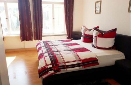 Monteurwohnung, Arbeiterunterkunft, Pension, Gästewohnung in Altenburg , Kurz u Langzeitmiete - Foto 2