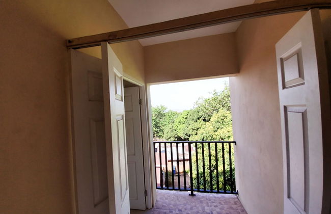 Rochester Modern Chic Apartment - Photo 22