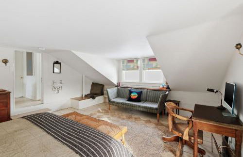 Gorgeous Hudson Valley Farmhouse on 14 Acres home - Foto 22