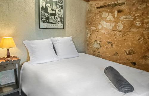 Le Clos des Écorcins - Terrasse - Parking privé - Foto 19