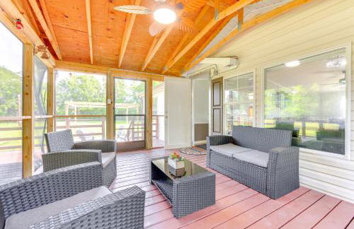 Palatka Hideaway with Fireplace and Private Porch - Foto 1