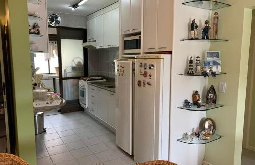 LINDO APARTAMENTO NA PRAIA BRAVA - Foto 8