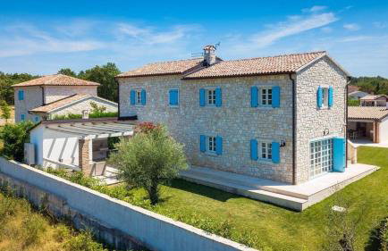 Rustic Villa Peran with outdoor pool in Tinjan - Foto 9