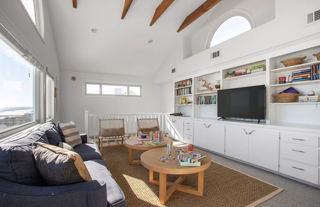 Lighthouse by Avantstay Beachfront View Home w Pool Table Ping Pong - Foto 21