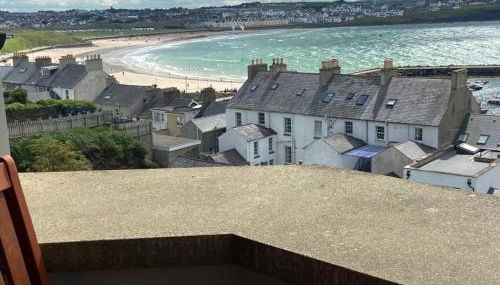 Portrush Penthouse Stunning Harbour & Atlantic Views only 2 mins walk to Harbour & Ramore - Foto 3