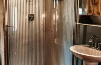 Bourbon Trail: Caboose on the Farm - Foto 21