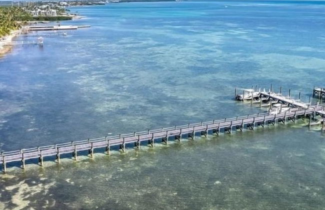 Beautiful Unit In One Of The Most Prestigious Condo Complex In Islamorada 2 Bedroom Condo by RedAwning - Photo 35