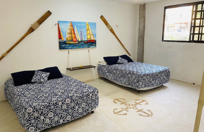 Entire House on the Seashore in Chicxulub Puerto, Yuc, Riviera Yucateca Mex - Foto 3