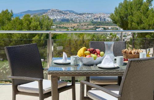 Dreamy 4 Bedroom Villa in Ibiza City, 1243 - Photo 42