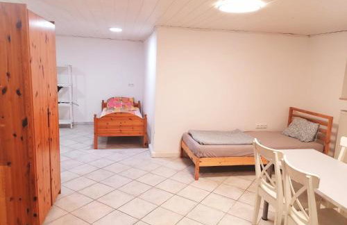 Souterrain Monteur Arbeiter 2-Zimmer Wohnung Kassel - Foto 8