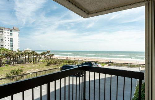 Fabulous ocean and beach views with top complex amenities - Foto 25