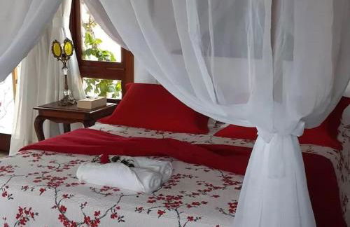 Chalé romântico, com vista panorâmica, para Casais - Foto 1