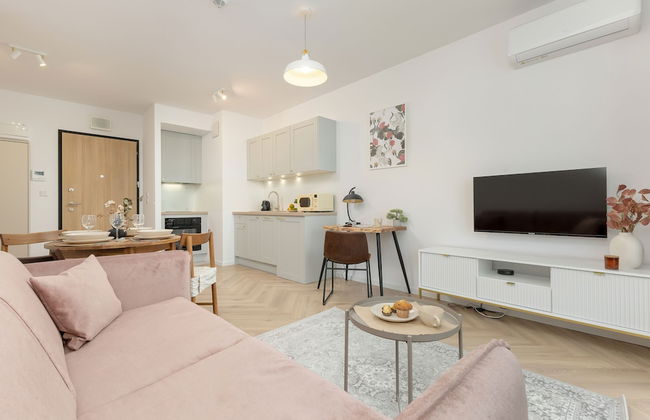 Modern Apartment With Balcony by Renters - Foto 15