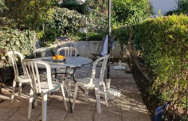 Nice studio with terrace near the sea - Photo 7