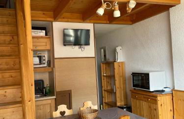 Appartement pour 6 personnes au pied des pistes au calme aux Menuires les Asters - Foto 1